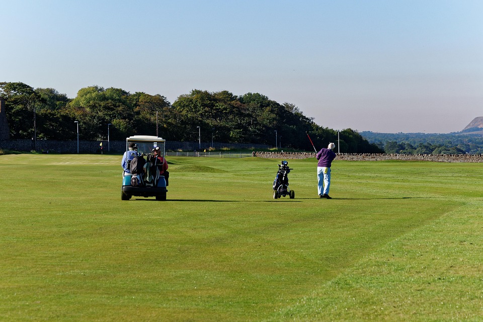 4-seater golf cart rental Belize